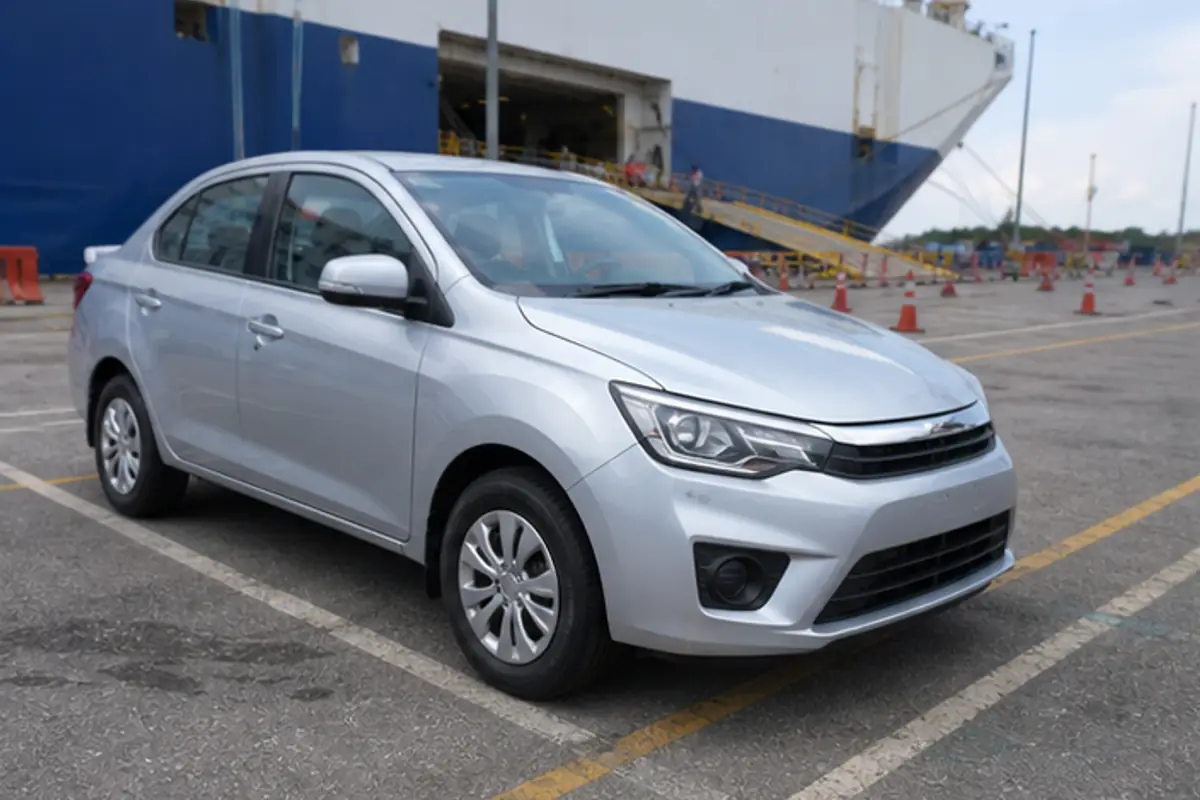 Sedan / hatchback